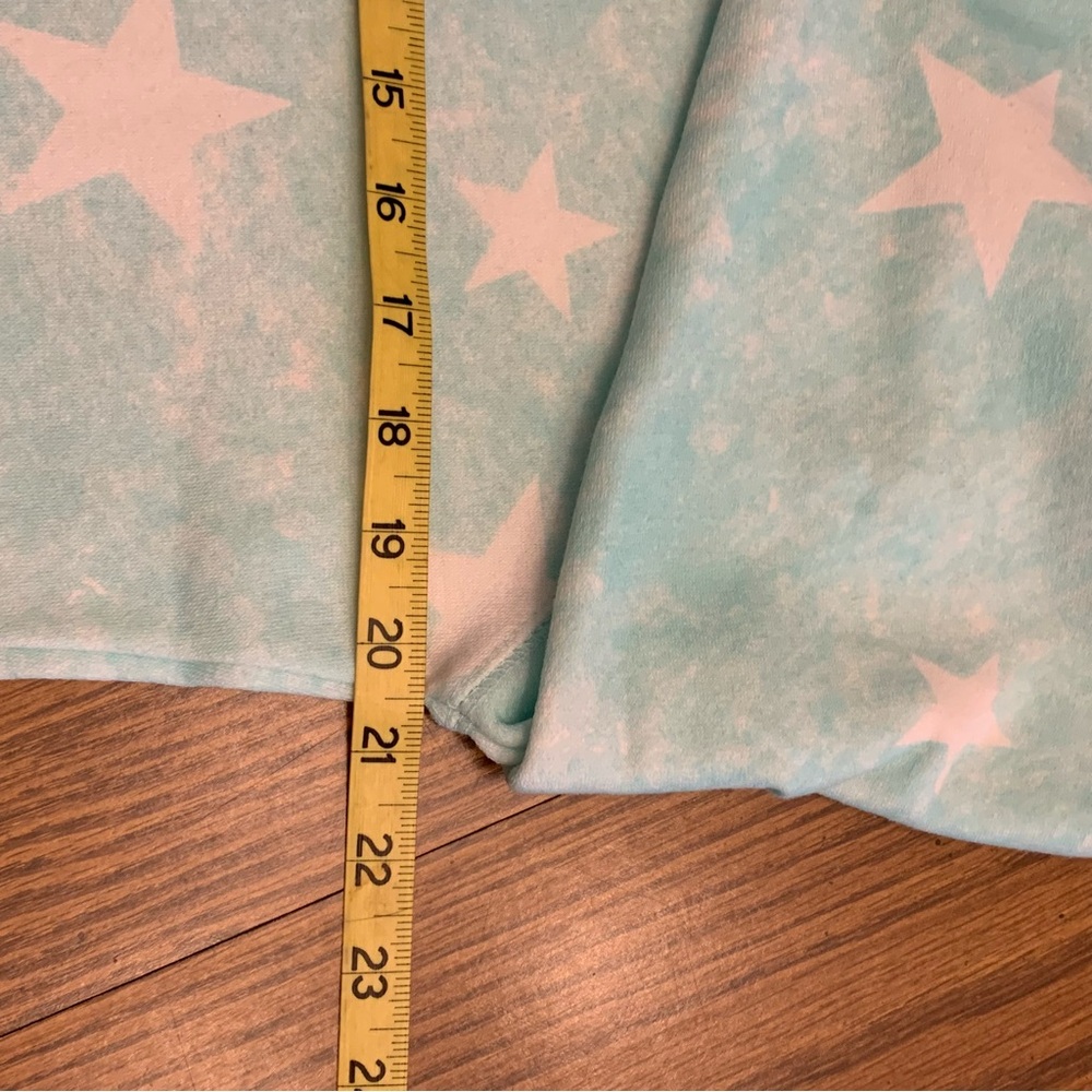 Dreamsicle Mint Green Sweatshirt with Subtle White Stars and Shading NWT - Picture 8 of 8